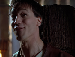 extant_XenaWarriorPrincess_2x16-ForHimtheBellTolls_02381