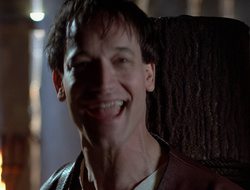 extant_XenaWarriorPrincess_2x16-ForHimtheBellTolls_02383