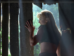 extant_XenaWarriorPrincess_2x16-ForHimtheBellTolls_02390