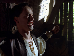 extant_XenaWarriorPrincess_2x16-ForHimtheBellTolls_02407