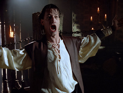 extant_XenaWarriorPrincess_2x16-ForHimtheBellTolls_02425
