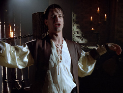 extant_XenaWarriorPrincess_2x16-ForHimtheBellTolls_02426