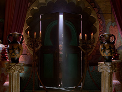 extant_XenaWarriorPrincess_2x16-ForHimtheBellTolls_02497
