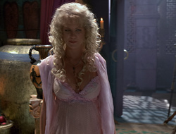 extant_XenaWarriorPrincess_2x16-ForHimtheBellTolls_02555