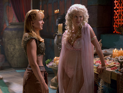 extant_XenaWarriorPrincess_2x16-ForHimtheBellTolls_02591
