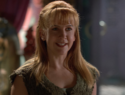 extant_XenaWarriorPrincess_2x16-ForHimtheBellTolls_02605