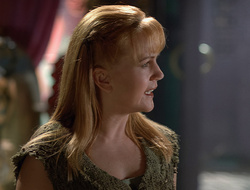 extant_XenaWarriorPrincess_2x16-ForHimtheBellTolls_02626