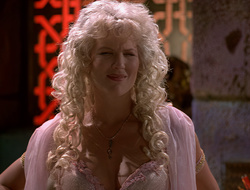 extant_XenaWarriorPrincess_2x16-ForHimtheBellTolls_02628