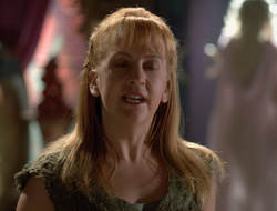 extant_XenaWarriorPrincess_2x16-ForHimtheBellTolls_02664