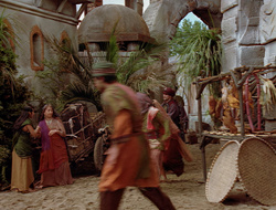 extant_XenaWarriorPrincess_2x16-ForHimtheBellTolls_02691