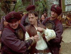 extant_XenaWarriorPrincess_2x16-ForHimtheBellTolls_02702