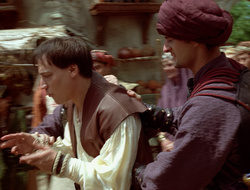 extant_XenaWarriorPrincess_2x16-ForHimtheBellTolls_02758