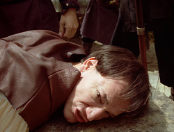 extant_XenaWarriorPrincess_2x16-ForHimtheBellTolls_02773