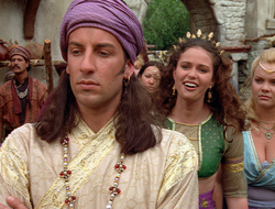extant_XenaWarriorPrincess_2x16-ForHimtheBellTolls_02780