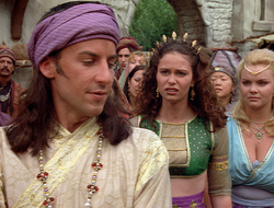 extant_XenaWarriorPrincess_2x16-ForHimtheBellTolls_02792