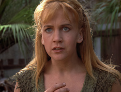 extant_XenaWarriorPrincess_2x16-ForHimtheBellTolls_02856
