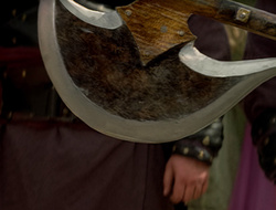 extant_XenaWarriorPrincess_2x16-ForHimtheBellTolls_02890