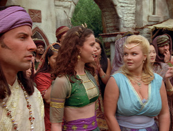 extant_XenaWarriorPrincess_2x16-ForHimtheBellTolls_02962