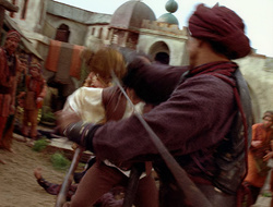 extant_XenaWarriorPrincess_2x16-ForHimtheBellTolls_02973