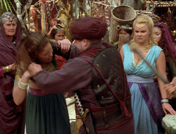extant_XenaWarriorPrincess_2x16-ForHimtheBellTolls_03008