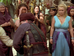 extant_XenaWarriorPrincess_2x16-ForHimtheBellTolls_03012