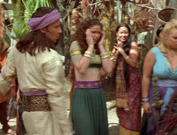 extant_XenaWarriorPrincess_2x16-ForHimtheBellTolls_03014