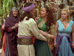 extant_XenaWarriorPrincess_2x16-ForHimtheBellTolls_03017