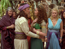 extant_XenaWarriorPrincess_2x16-ForHimtheBellTolls_03020