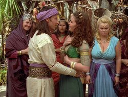 extant_XenaWarriorPrincess_2x16-ForHimtheBellTolls_03022