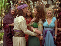 extant_XenaWarriorPrincess_2x16-ForHimtheBellTolls_03023