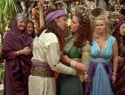 extant_XenaWarriorPrincess_2x16-ForHimtheBellTolls_03025