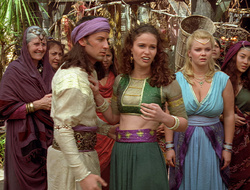 extant_XenaWarriorPrincess_2x16-ForHimtheBellTolls_03027