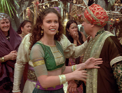 extant_XenaWarriorPrincess_2x16-ForHimtheBellTolls_03062