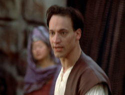 extant_XenaWarriorPrincess_2x16-ForHimtheBellTolls_03126
