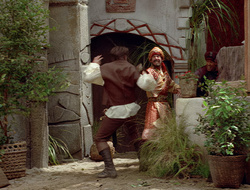 extant_XenaWarriorPrincess_2x16-ForHimtheBellTolls_03209