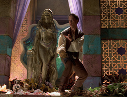 extant_XenaWarriorPrincess_2x16-ForHimtheBellTolls_03236