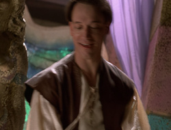 extant_XenaWarriorPrincess_2x16-ForHimtheBellTolls_03244