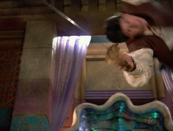 extant_XenaWarriorPrincess_2x16-ForHimtheBellTolls_03280
