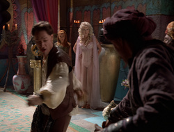 extant_XenaWarriorPrincess_2x16-ForHimtheBellTolls_03292