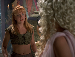 extant_XenaWarriorPrincess_2x16-ForHimtheBellTolls_03368