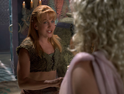 extant_XenaWarriorPrincess_2x16-ForHimtheBellTolls_03381