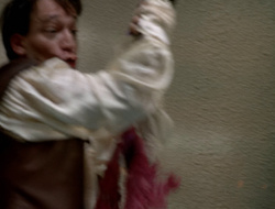 extant_XenaWarriorPrincess_2x16-ForHimtheBellTolls_03394