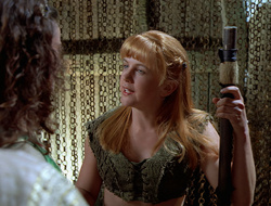 extant_XenaWarriorPrincess_2x16-ForHimtheBellTolls_03459