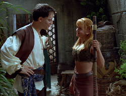 extant_XenaWarriorPrincess_2x16-ForHimtheBellTolls_03501