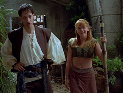 extant_XenaWarriorPrincess_2x16-ForHimtheBellTolls_03514