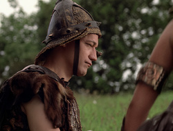 extant_XenaWarriorPrincess_2x16-ForHimtheBellTolls_03583