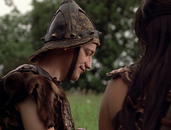 extant_XenaWarriorPrincess_2x16-ForHimtheBellTolls_03591