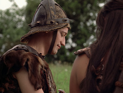 extant_XenaWarriorPrincess_2x16-ForHimtheBellTolls_03607