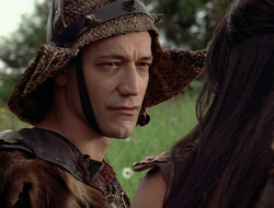 extant_XenaWarriorPrincess_2x16-ForHimtheBellTolls_03625