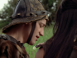 extant_XenaWarriorPrincess_2x16-ForHimtheBellTolls_03632
